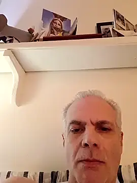 Hand69someguy online show from 6, 12, 2024