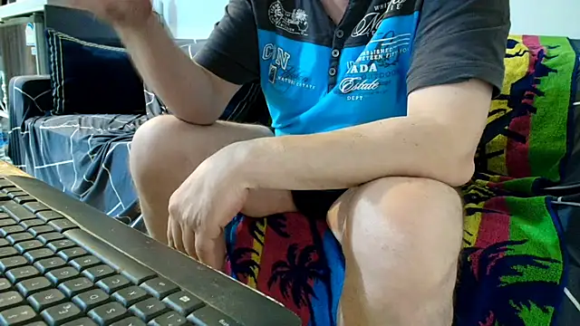 Snapshot of bi_boy_skype chatting on 21, 5, 2026 bi boy skype online show from 21, 5, 2026
