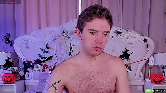 ArthurWhitee online show from 24, 10, 2025