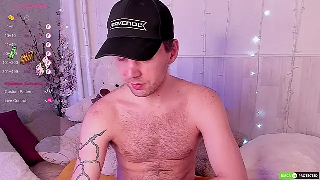 ArthurWhitee online show from 5, 11, 2025