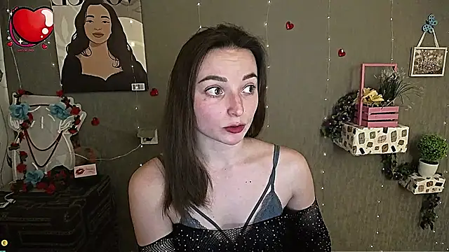  Barbie Kiss  online show from 1, 3, 2025