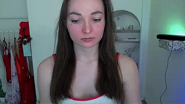 Snapshot of _Barbie_Kiss_ chatting on 8, 5, 2026 Barbie Kiss online show from 8, 5, 2026