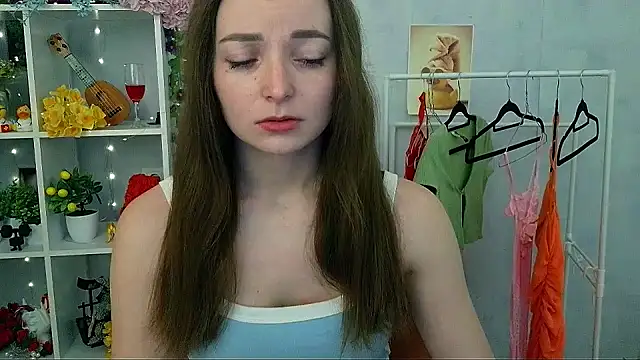  Barbie Kiss  online show from 29, 3, 2026