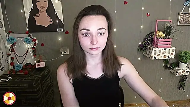  Barbie Kiss  online show from 17, 2, 2025