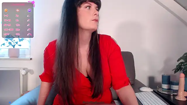BellaBigBoobz online show from 10, 12, 2024