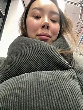 Asian Asami online show from 26, 1, 2025