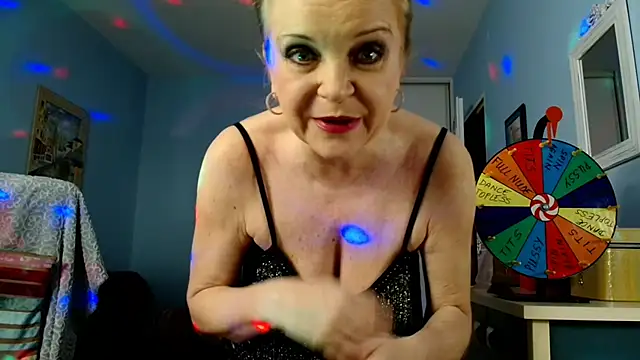 sexyjennyeu online show from 10, 1, 2025