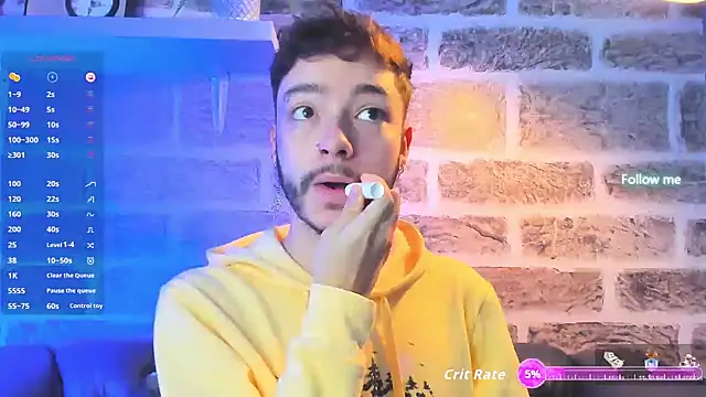 Snapshot of noah_ricci chatting on 4, 11, 2025 noah ricci online show from 4, 11, 2025