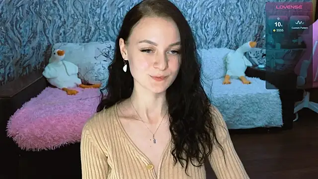 Snapshot of Elfanna chatting on 13, 3, 2025 Elfanna online show from 13, 3, 2025