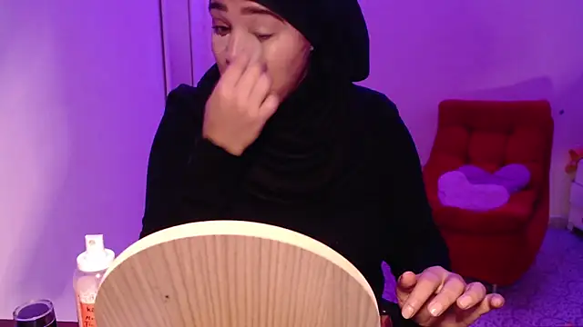 VenussTits97 online show from 14, 4, 2026