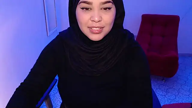 Snapshot of VenussTits97 chatting on 9, 10, 2025 VenussTits97 online show from 9, 10, 2025