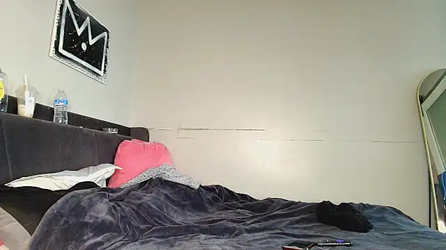 Naomiruty online show from 10, 1, 2026