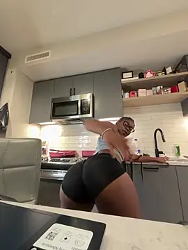Naomiruty online show from 20, 5, 2026