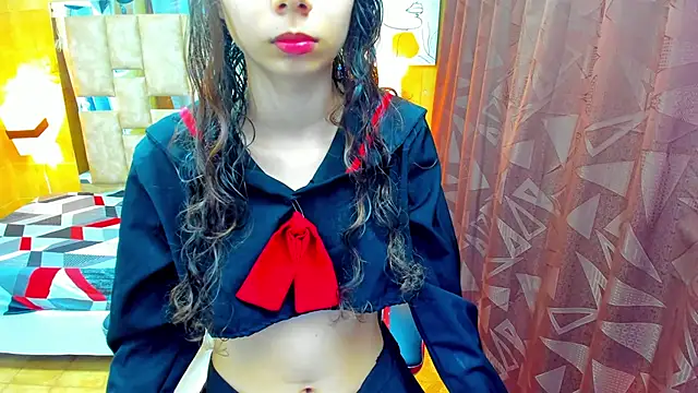 Alicee petite online show from 20, 3, 2025