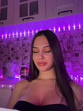 Snapshot of EricaWalls chatting on 7, 2, 2025 EricaWalls online show from 7, 2, 2025