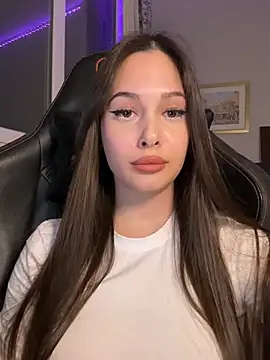 Snapshot of EricaWalls chatting on 3, 3, 2026 EricaWalls online show from 3, 3, 2026