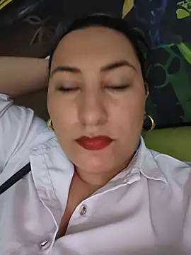 catalina boobs online show from 17, 5, 2026