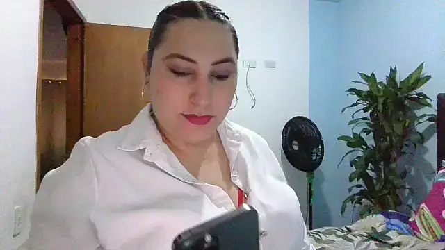 catalina boobs online show from 23, 2, 2026