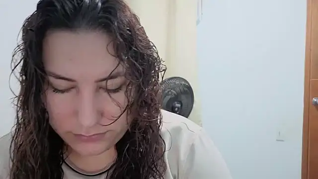 catalina boobs online show from 1, 5, 2026