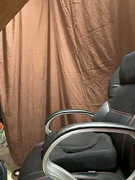 PeytonJohnn online show from 13, 2, 2026