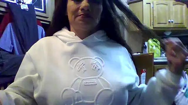 ALLURET4U online show from 12, 3, 2025