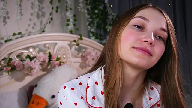 MonaEldon online show from 16, 4, 2026