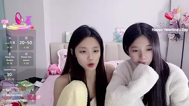 Snapshot of Puff-521 chatting on 30, 11, 2025 Puff-521 online show from 30, 11, 2025