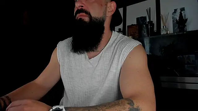 axxelrich  online show from 12, 10, 2025