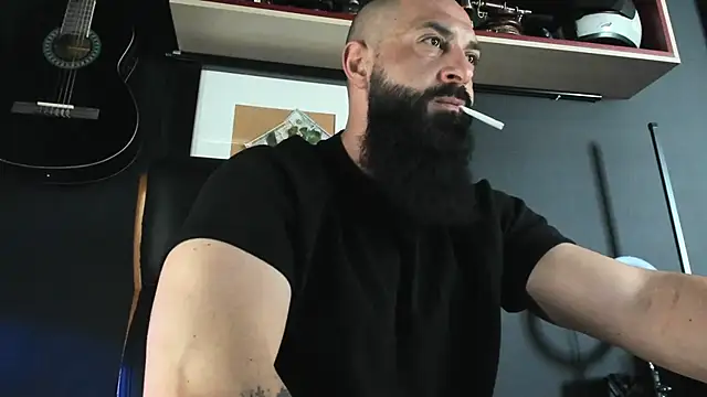 axxelrich  online show from 10, 2, 2025