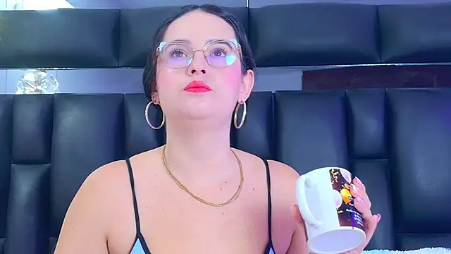 DahianaMoss online show from 15, 4, 2026