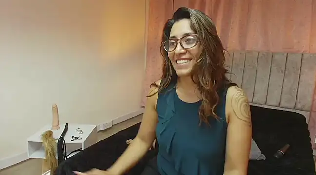 VioletaScott  online show from 17, 2, 2025