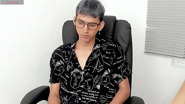 BethGrant 01 online show from 21, 2, 2025