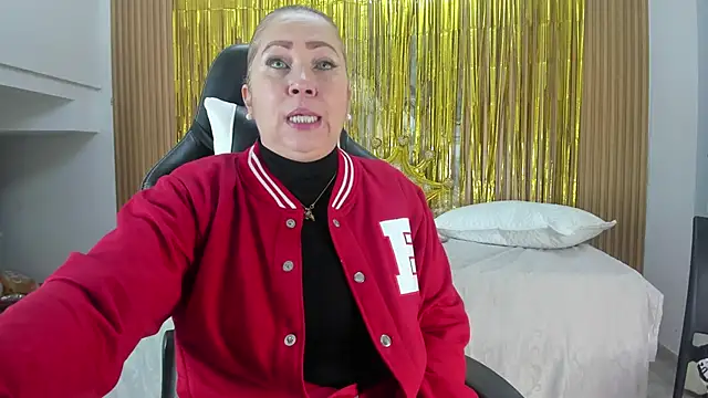 Danna topless online show from 16, 10, 2025