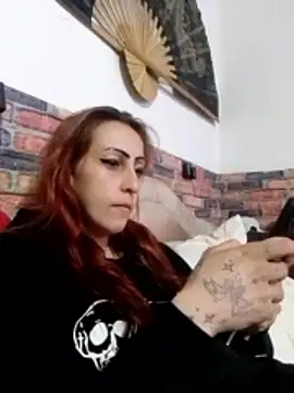 Snapshot of kriszy_baby chatting on 28, 3, 2026 kriszy baby online show from 28, 3, 2026