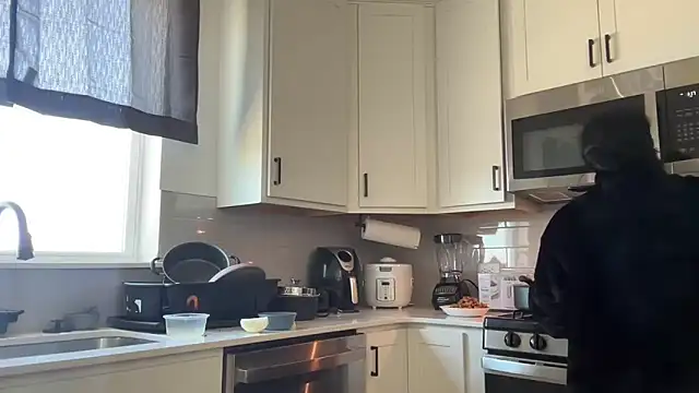 londonsfantasy online show from 10, 4, 2026