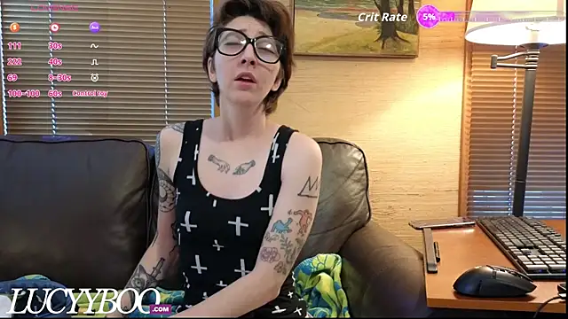 lovelylucyy online show from 2, 12, 2025