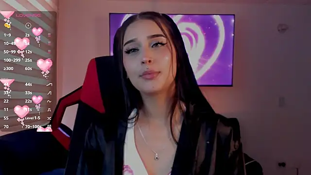 Charlotte greys online show from 10, 11, 2025