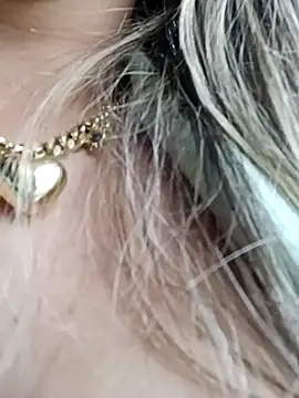 Snapshot of rachellboom chatting on 16, 10, 2025 rachellboom online show from 16, 10, 2025