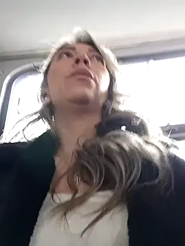 Snapshot of rachellboom chatting on 6, 11, 2025 rachellboom online show from 6, 11, 2025