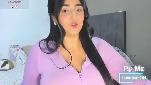 Snapshot of curvy_jhacky chatting on 6, 2, 2026 curvy jhacky online show from 6, 2, 2026