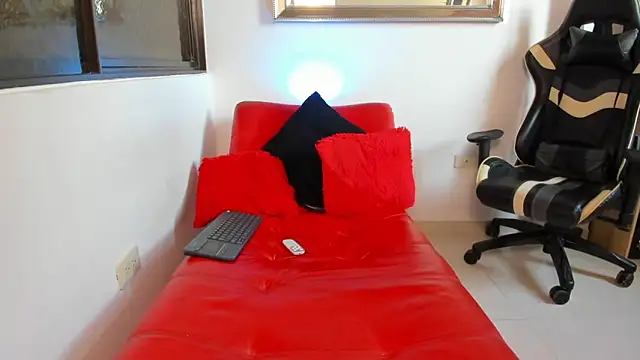 julian wallace online show from 19, 3, 2026