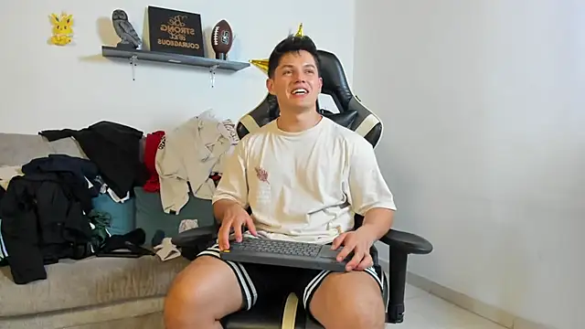 julian wallace online show from 23, 10, 2025