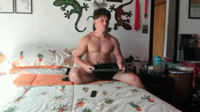 julian wallace online show from 16, 2, 2026