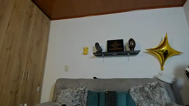 julian wallace online show from 15, 11, 2025