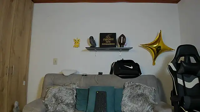 julian wallace online show from 9, 1, 2026