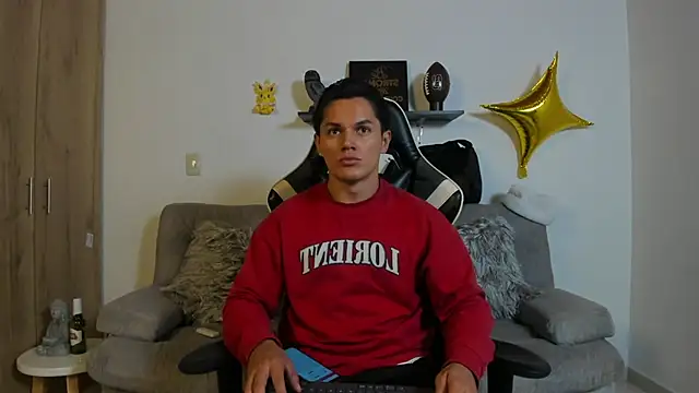 julian wallace online show from 17, 11, 2025