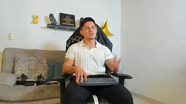 julian wallace online show from 13, 10, 2025