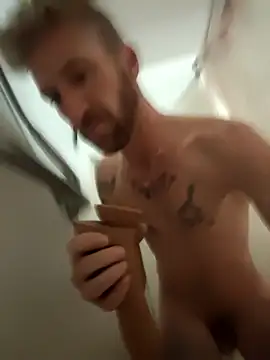 bentoverblonde online show from 3, 12, 2025