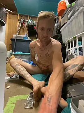 bentoverblonde online show from 2, 11, 2025