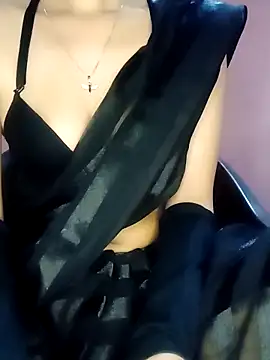 Snapshot of L_ucy1 chatting on 15, 2, 2025 L ucy1 online show from 15, 2, 2025